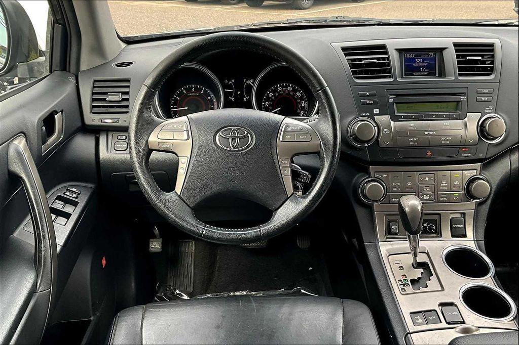 used 2008 Toyota Highlander car, priced at $9,898