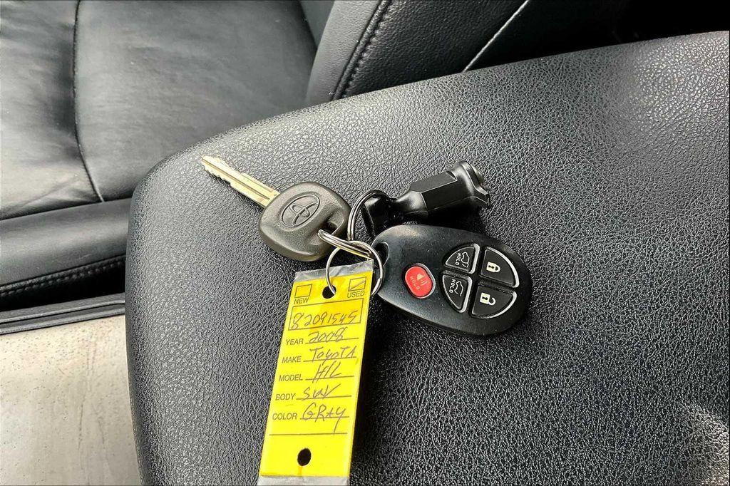 used 2008 Toyota Highlander car, priced at $9,898