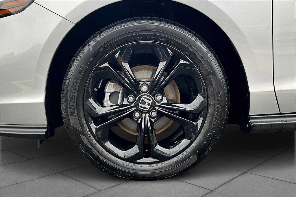 used 2025 Honda Accord car, priced at $27,779