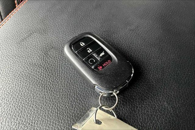 used 2025 Honda Pilot car, priced at $48,499