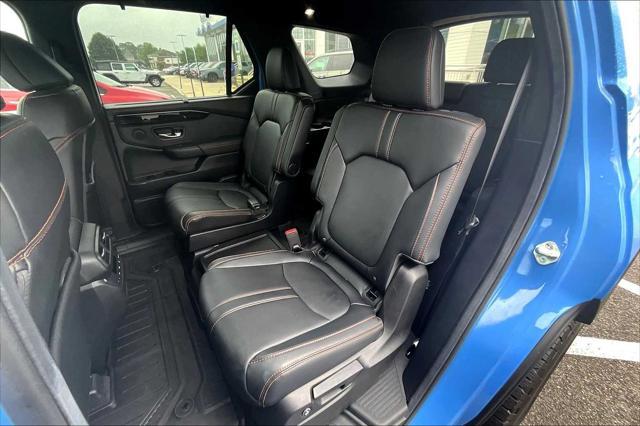 used 2025 Honda Pilot car, priced at $48,499
