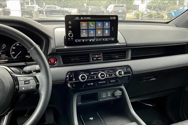 used 2025 Honda Pilot car, priced at $48,499