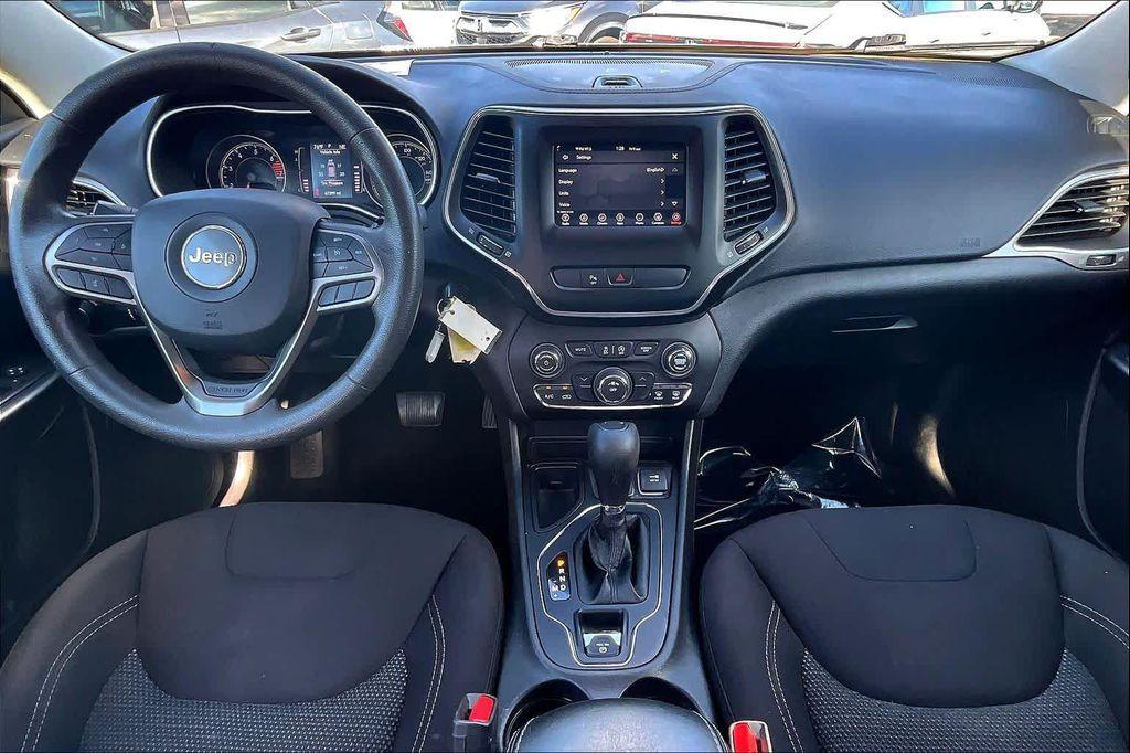 used 2020 Jeep Cherokee car, priced at $14,786