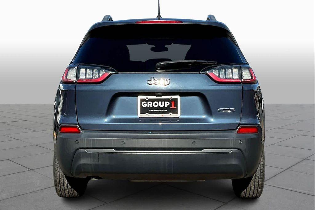 used 2020 Jeep Cherokee car, priced at $14,786