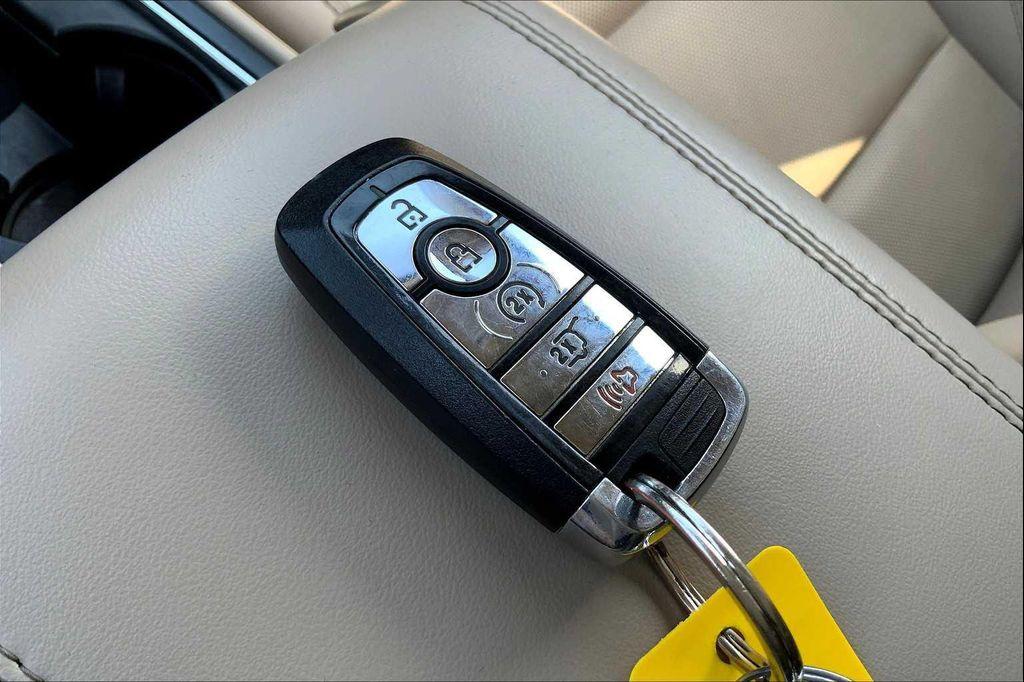 used 2021 Lincoln Corsair car, priced at $25,796