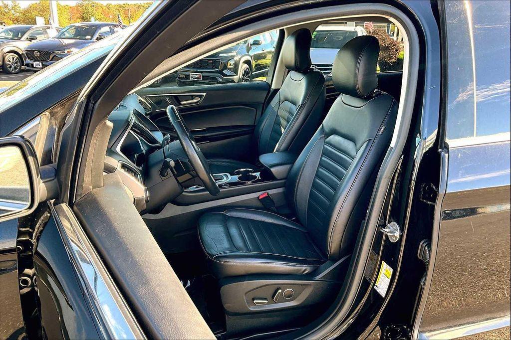 used 2017 Ford Edge car, priced at $12,879