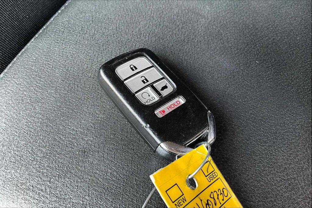 used 2021 Honda CR-V car, priced at $18,589