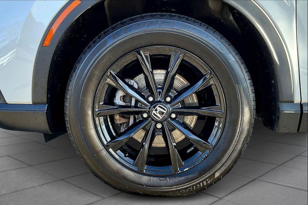 used 2024 Honda CR-V Hybrid car, priced at $28,639