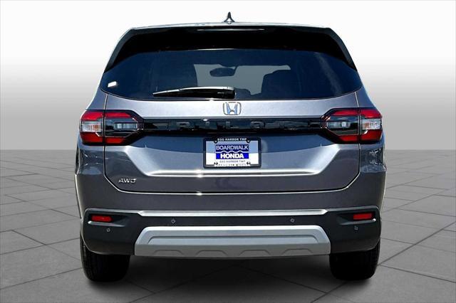 new 2025 Honda Pilot car, priced at $47,550