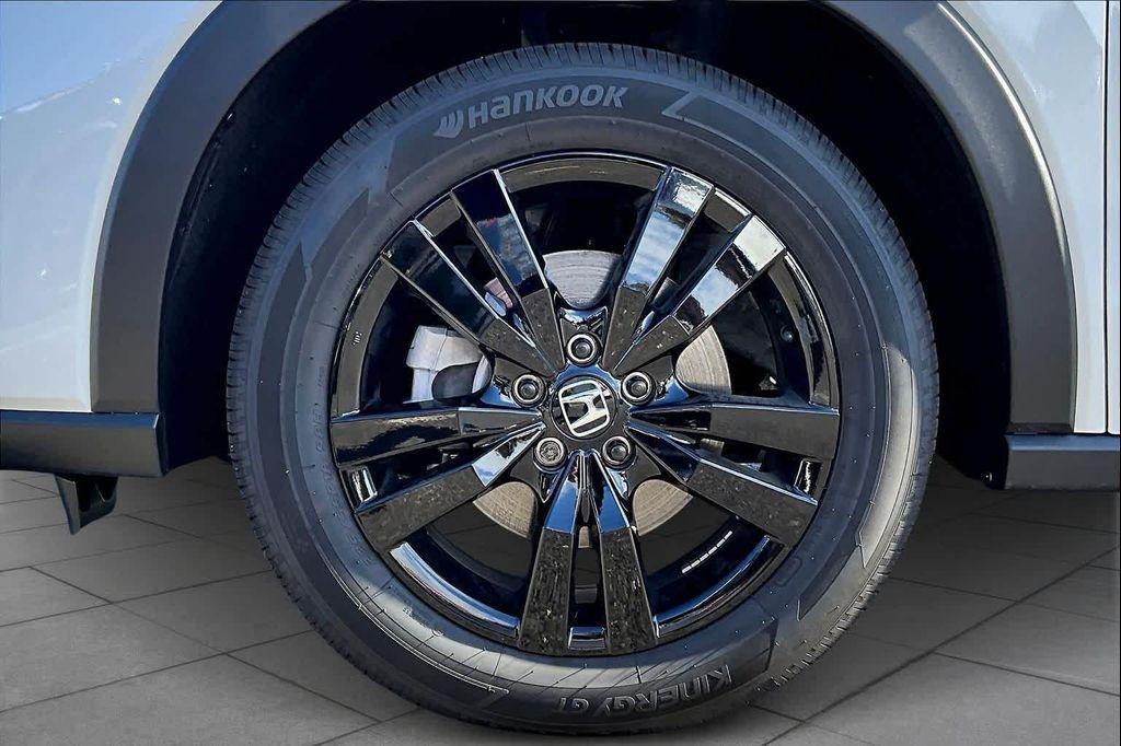 used 2026 Honda HR-V car, priced at $29,364