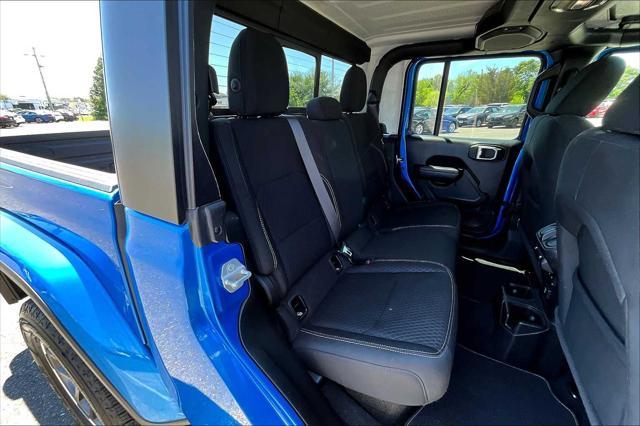 used 2021 Jeep Gladiator car, priced at $30,766