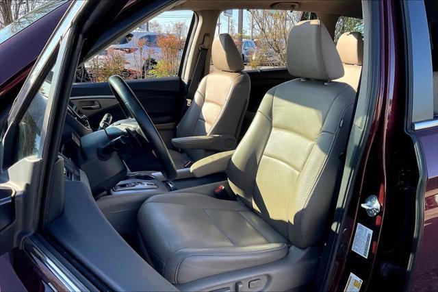used 2022 Honda Pilot car, priced at $31,246
