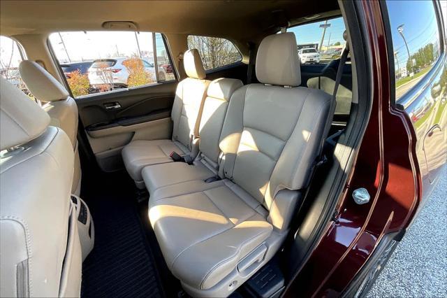 used 2022 Honda Pilot car, priced at $31,246