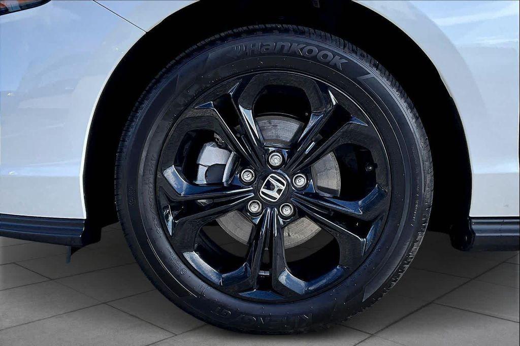 used 2025 Honda Accord car, priced at $28,500