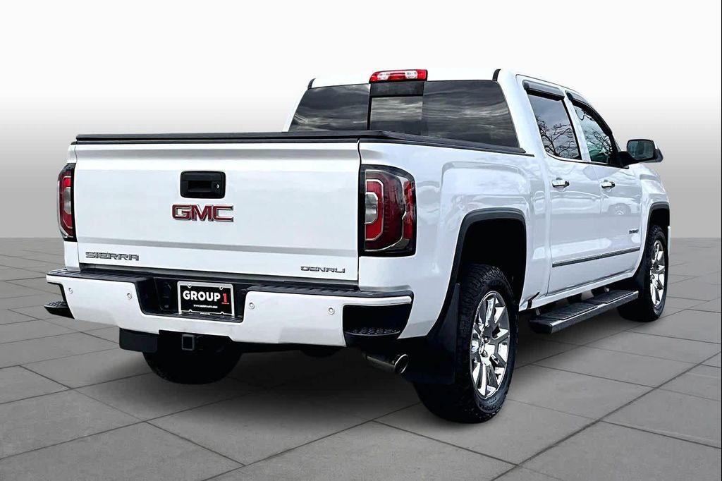 used 2018 GMC Sierra 1500 car, priced at $29,825