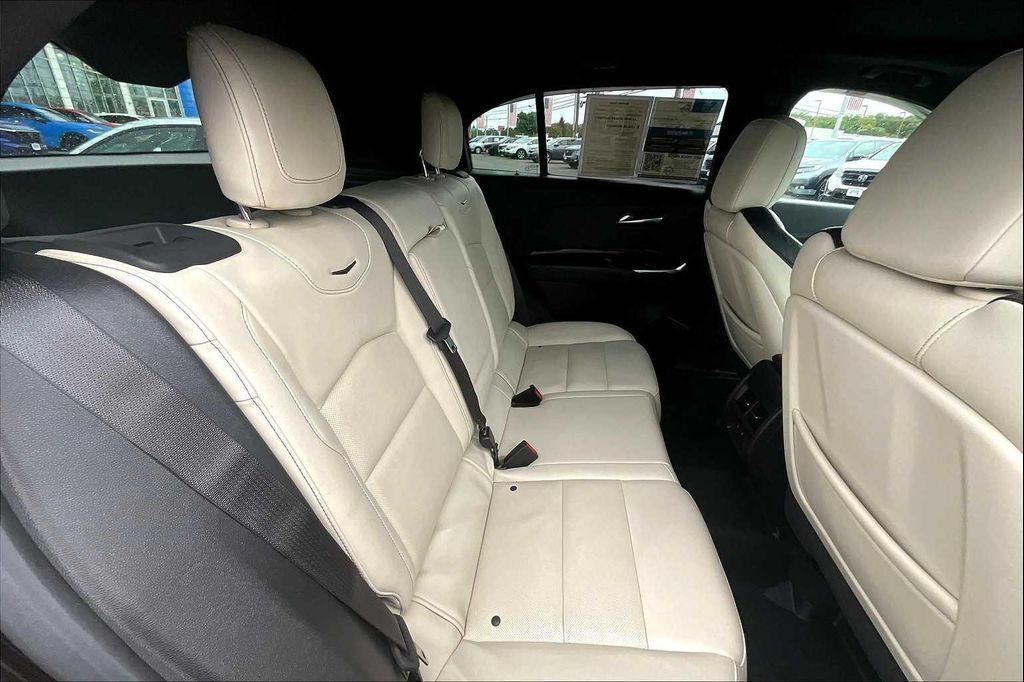 used 2021 Cadillac XT4 car, priced at $23,367