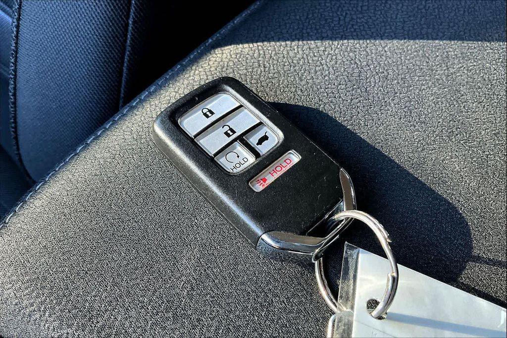 used 2020 Honda CR-V car, priced at $23,084