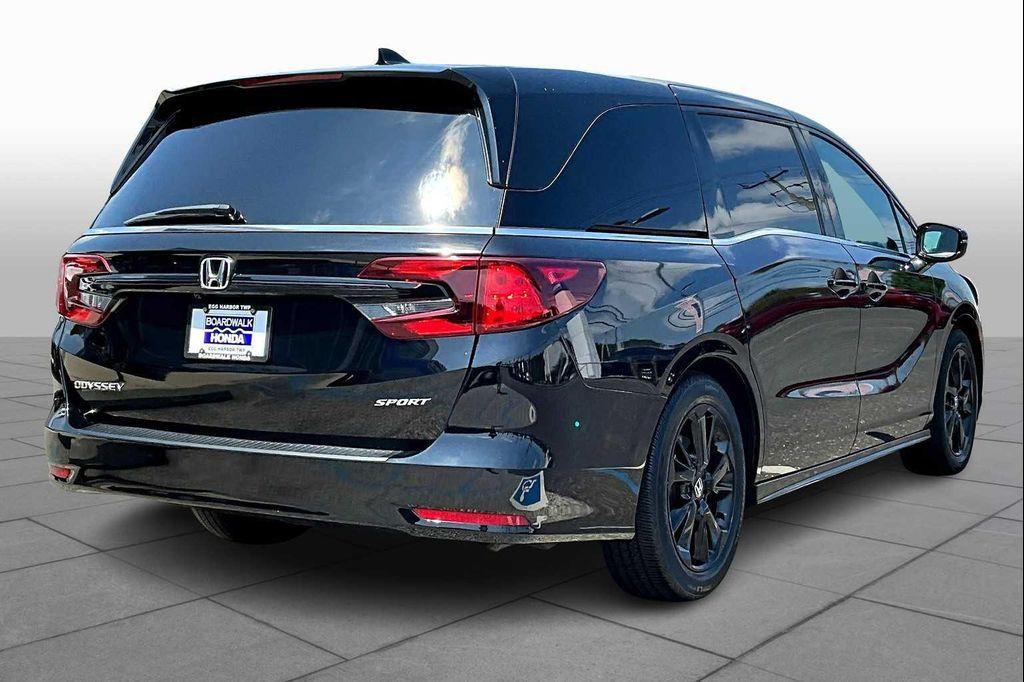 used 2023 Honda Odyssey car, priced at $35,102