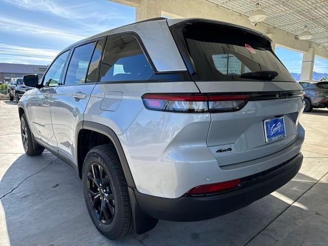 new 2025 Jeep Grand Cherokee car, priced at $44,450