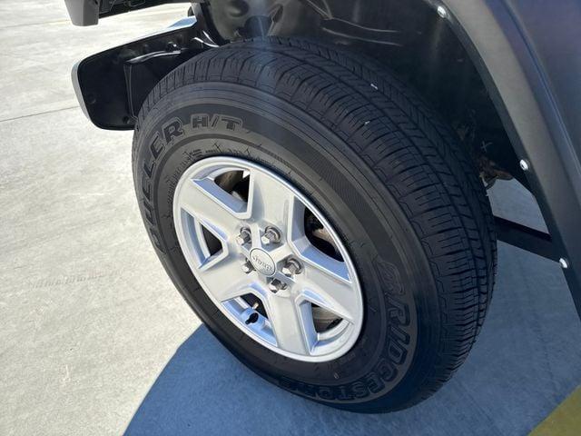 used 2023 Jeep Gladiator car, priced at $29,868