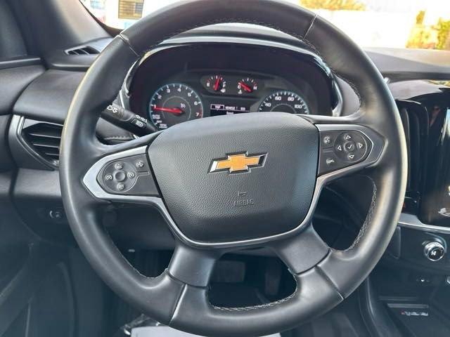 used 2023 Chevrolet Traverse car, priced at $29,968