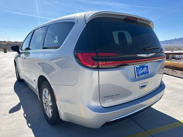 used 2024 Chrysler Pacifica car, priced at $32,868