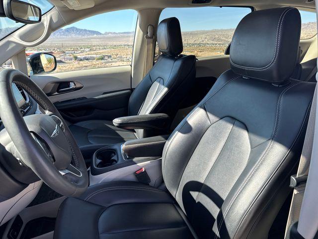 used 2024 Chrysler Pacifica car, priced at $32,868