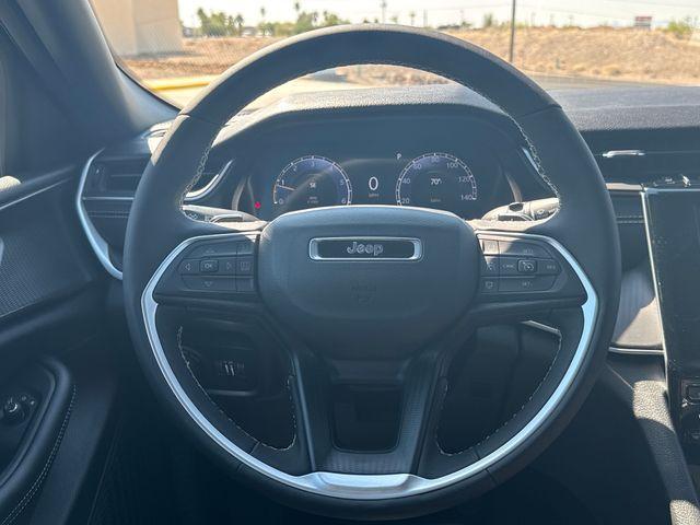 new 2025 Jeep Grand Cherokee L car