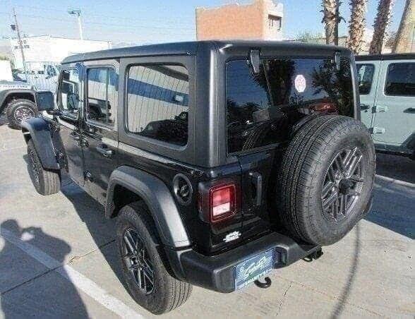 new 2024 Jeep Wrangler car