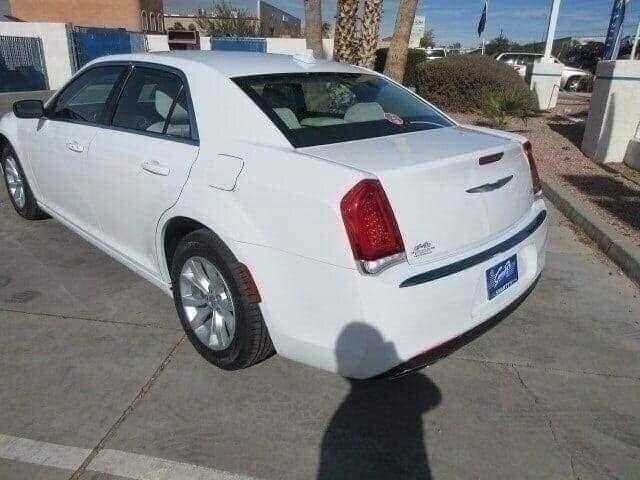 new 2023 Chrysler 300 car, priced at $33,200