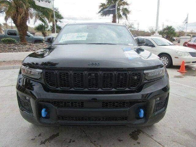 new 2022 Jeep Grand Cherokee 4xe car, priced at $57,236