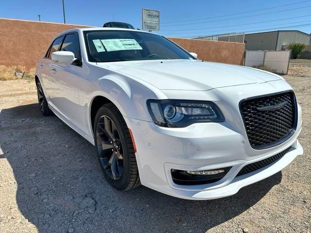 new 2023 Chrysler 300 car, priced at $39,996