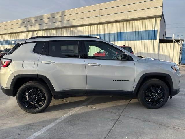 new 2025 Jeep Compass car