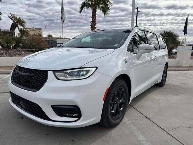 used 2022 Chrysler Pacifica Hybrid car, priced at $34,995