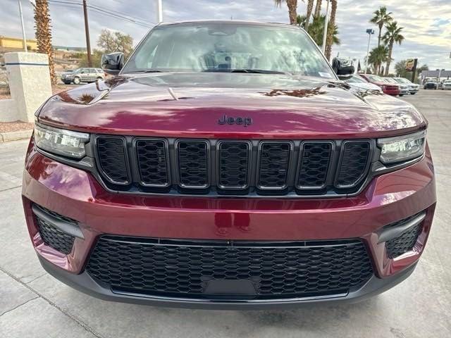 new 2025 Jeep Grand Cherokee car, priced at $46,170