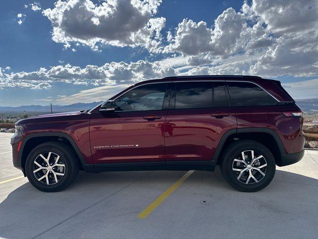 used 2023 Jeep Grand Cherokee car, priced at $34,995