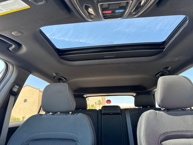 new 2025 Jeep Grand Cherokee car