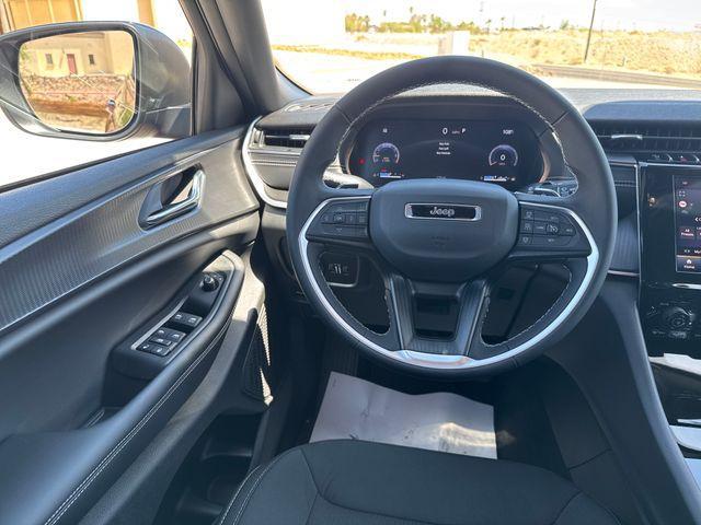 new 2025 Jeep Grand Cherokee car
