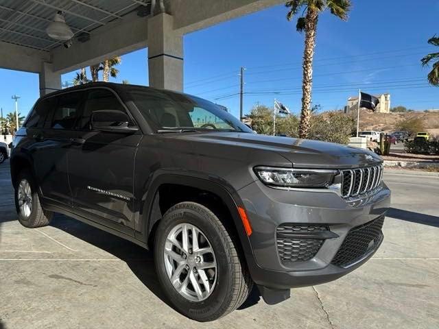 new 2025 Jeep Grand Cherokee car, priced at $38,170