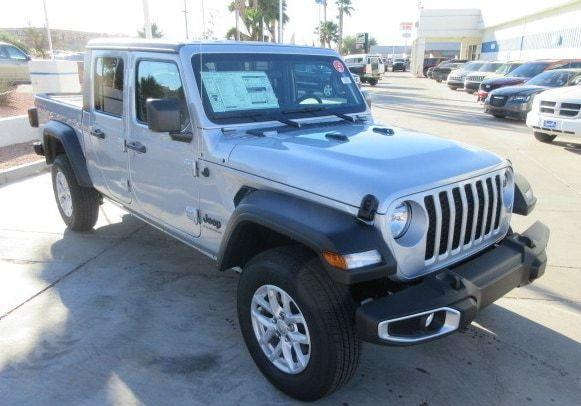 new 2023 Jeep Gladiator car, priced at $38,325