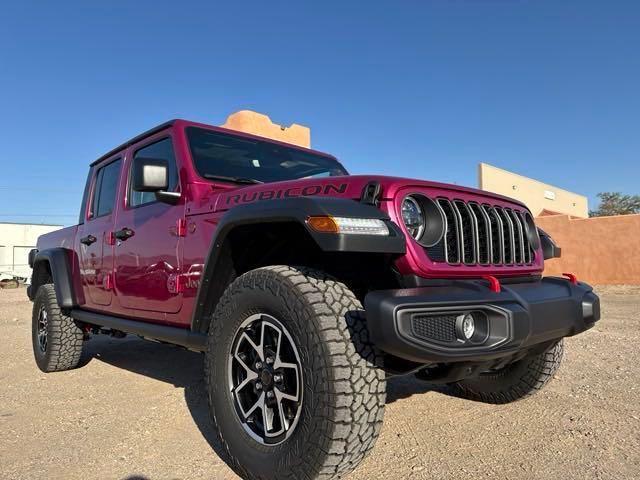 new 2024 Jeep Gladiator car