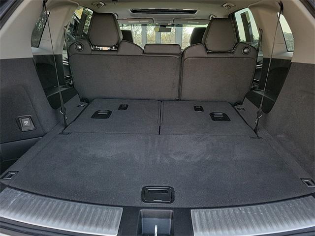 used 2020 Acura MDX car, priced at $25,461