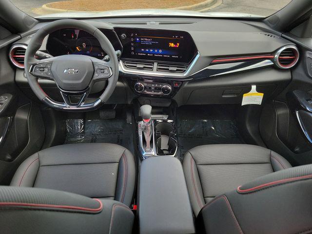 new 2025 Chevrolet Trax car
