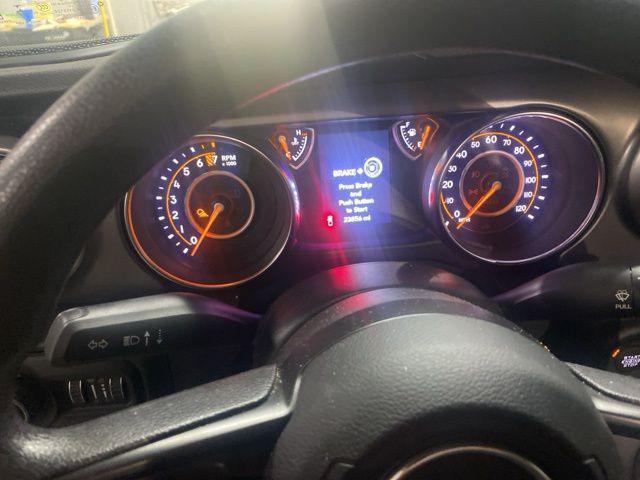 used 2021 Jeep Gladiator car, priced at $32,315