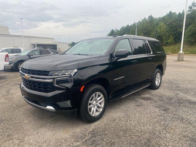 used 2023 Chevrolet Suburban car, priced at $28,454