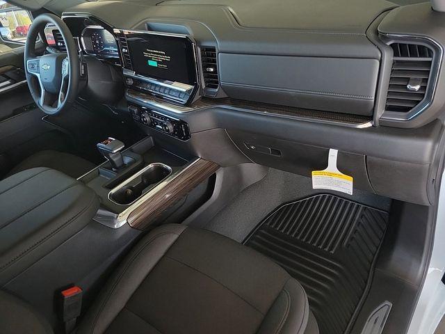 new 2025 Chevrolet Silverado 1500 car, priced at $46,040