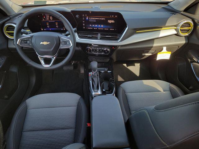 new 2025 Chevrolet Trax car
