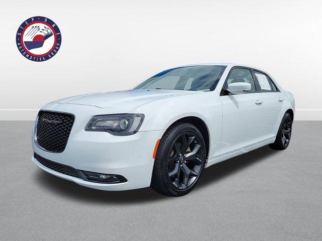 used 2022 Chrysler 300 car, priced at $22,480