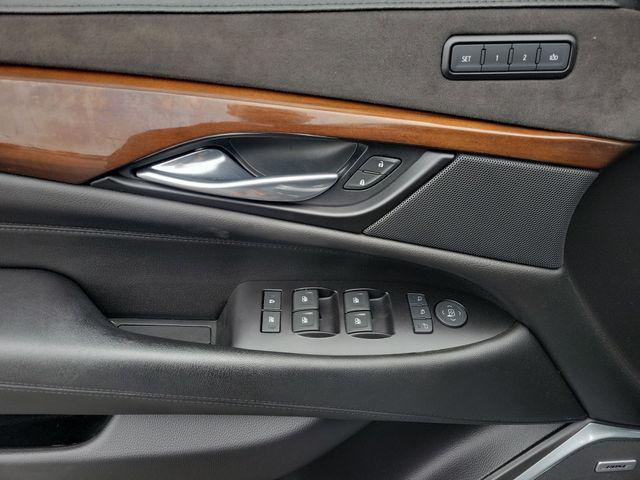 used 2020 Cadillac Escalade car, priced at $40,987