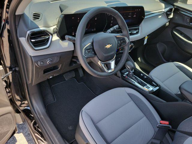 new 2025 Chevrolet TrailBlazer car, priced at $27,475